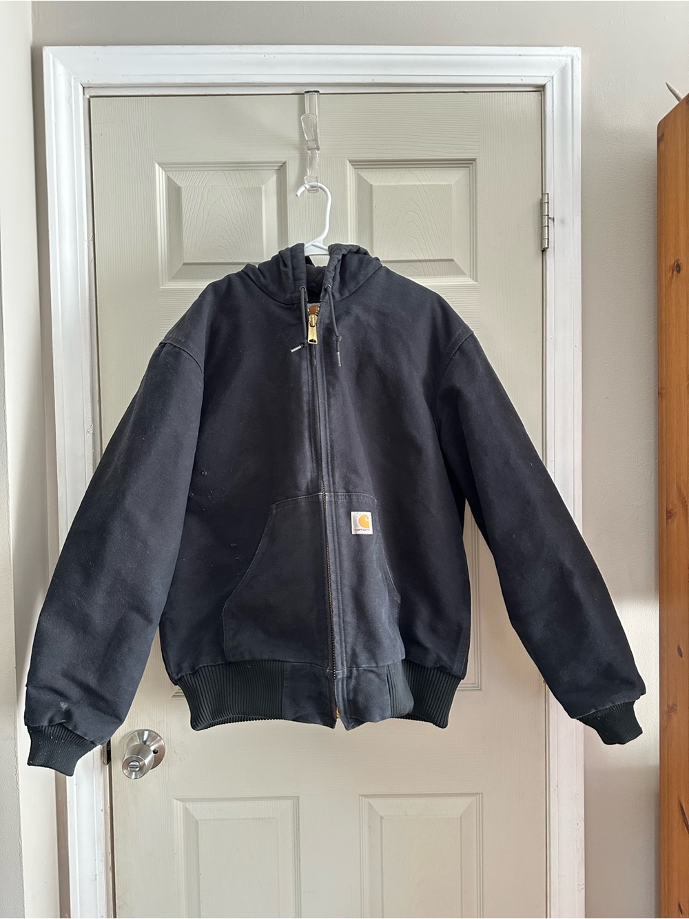 Carhartt Medium Black Hooded Zip-Front Work Jacket/Bomber Jacket